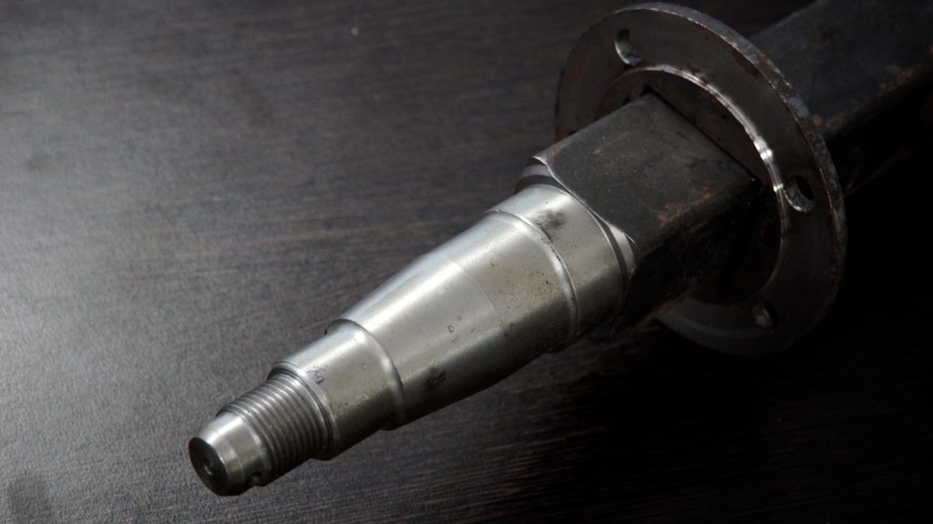 60 tonne tensile stub axles