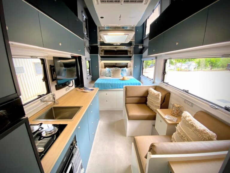 19′ show van 2021