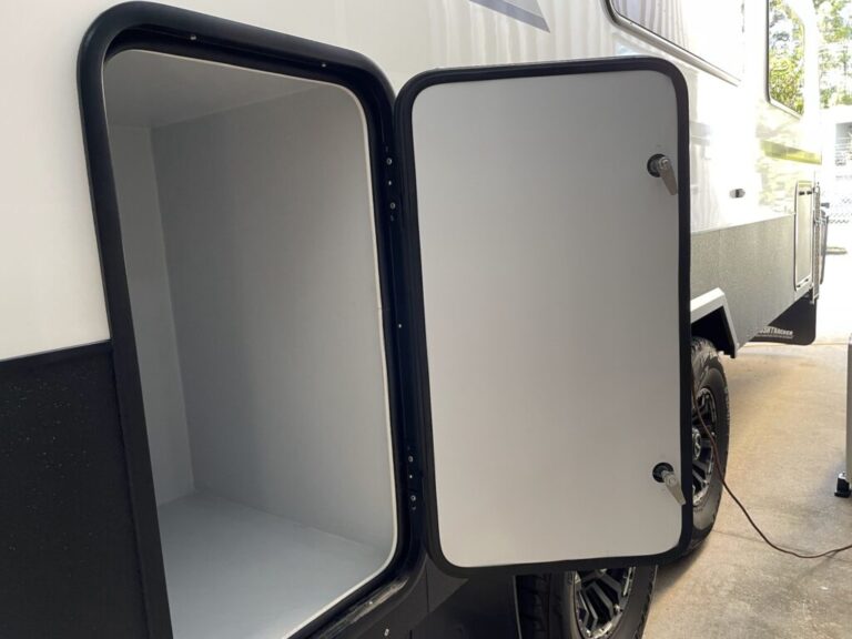 20′ show van 2023