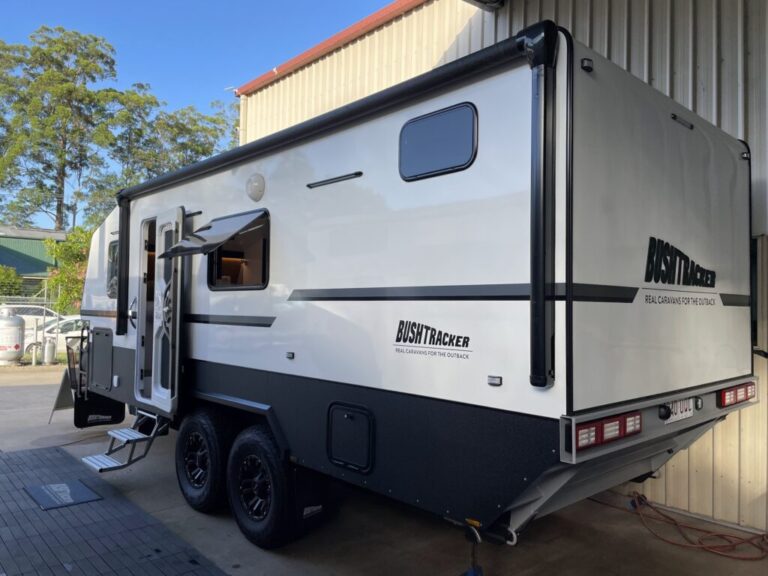 20′ show van 2023