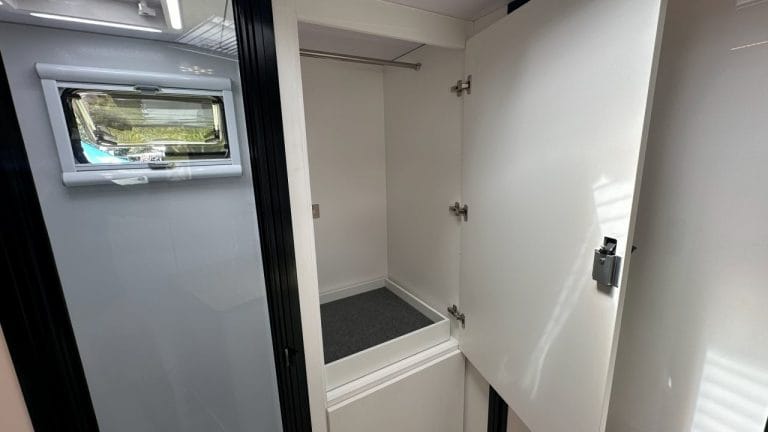 19′ show van 2025 (mid) 30th Anniversary