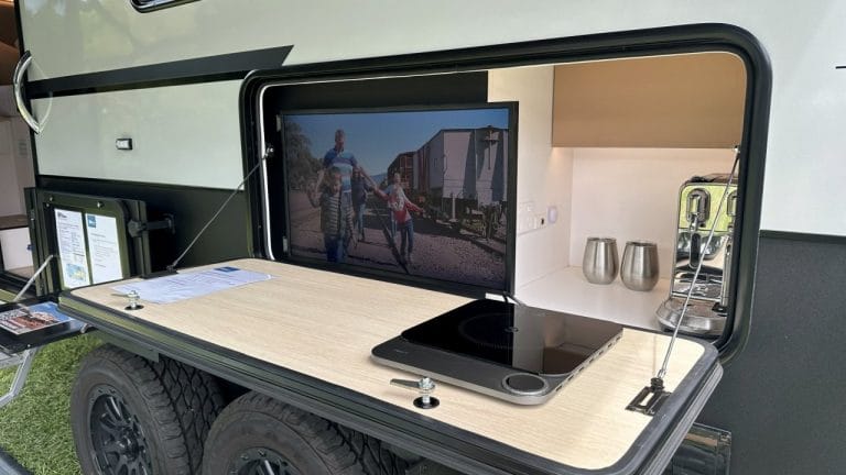 19′ show van 2025 (mid) 30th Anniversary