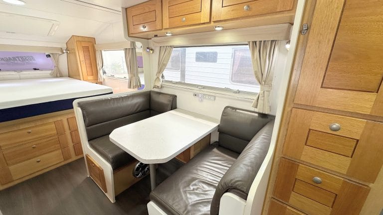 2015 Bushtracker 21' custom built (Full width)